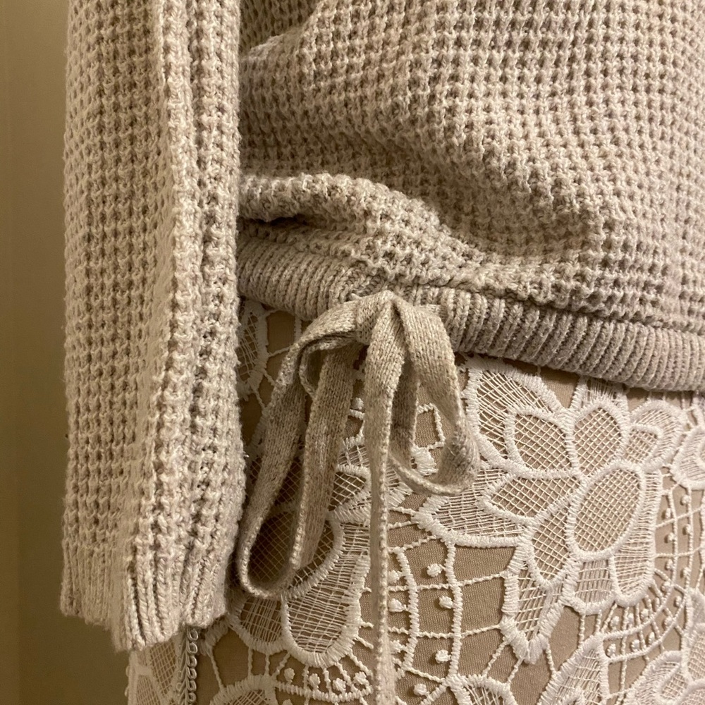 Cream Sweater - Picture 3 of 5